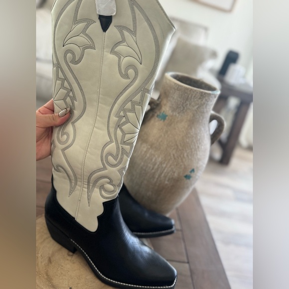 NWOT Women's Kenzi Tall Western Dress Boots with Memory Foam Wild Fable - Picture 5 of 10